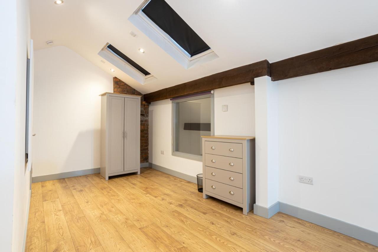 Pillo Rooms Serviced Apartments - Salford Manchester Eksteriør billede