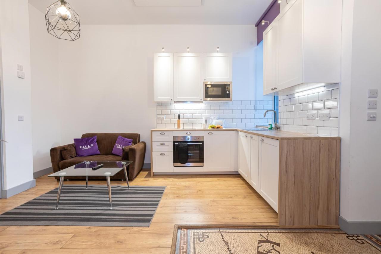Pillo Rooms Serviced Apartments - Salford Manchester Eksteriør billede