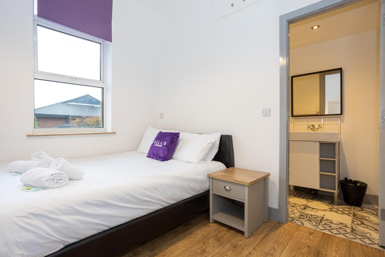 Pillo Rooms Serviced Apartments - Salford Manchester Eksteriør billede